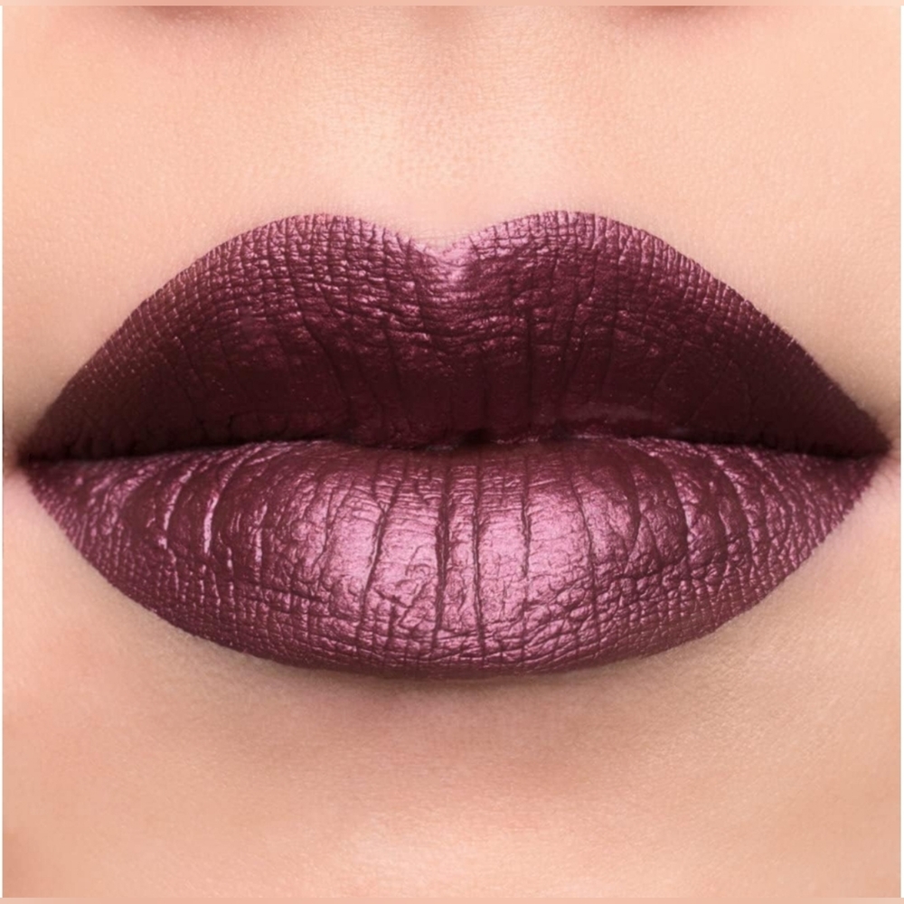 No Tea, No Shade- Velour Liquid Lipstick - Jeffree Star